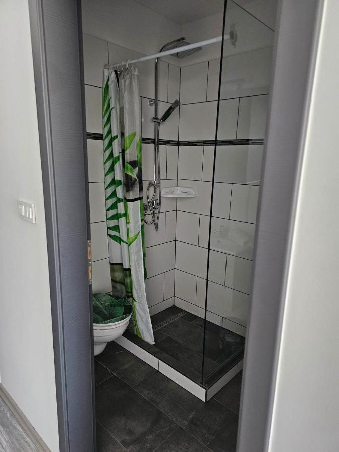 Ferienwohnung Orchidea3 Finkenstein am Faaker See Exterior foto